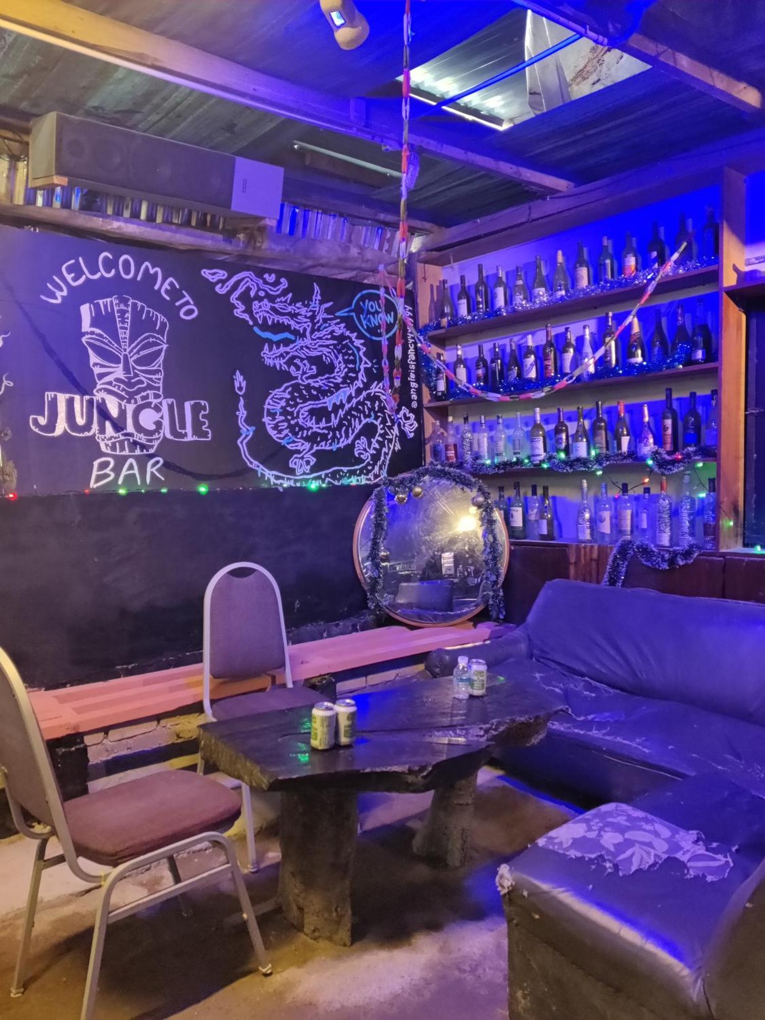 Jungle Ippie Hostel 타나라타 외부 사진